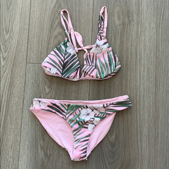 Garage Other - Garage Pink Tropical Reversible Bikini